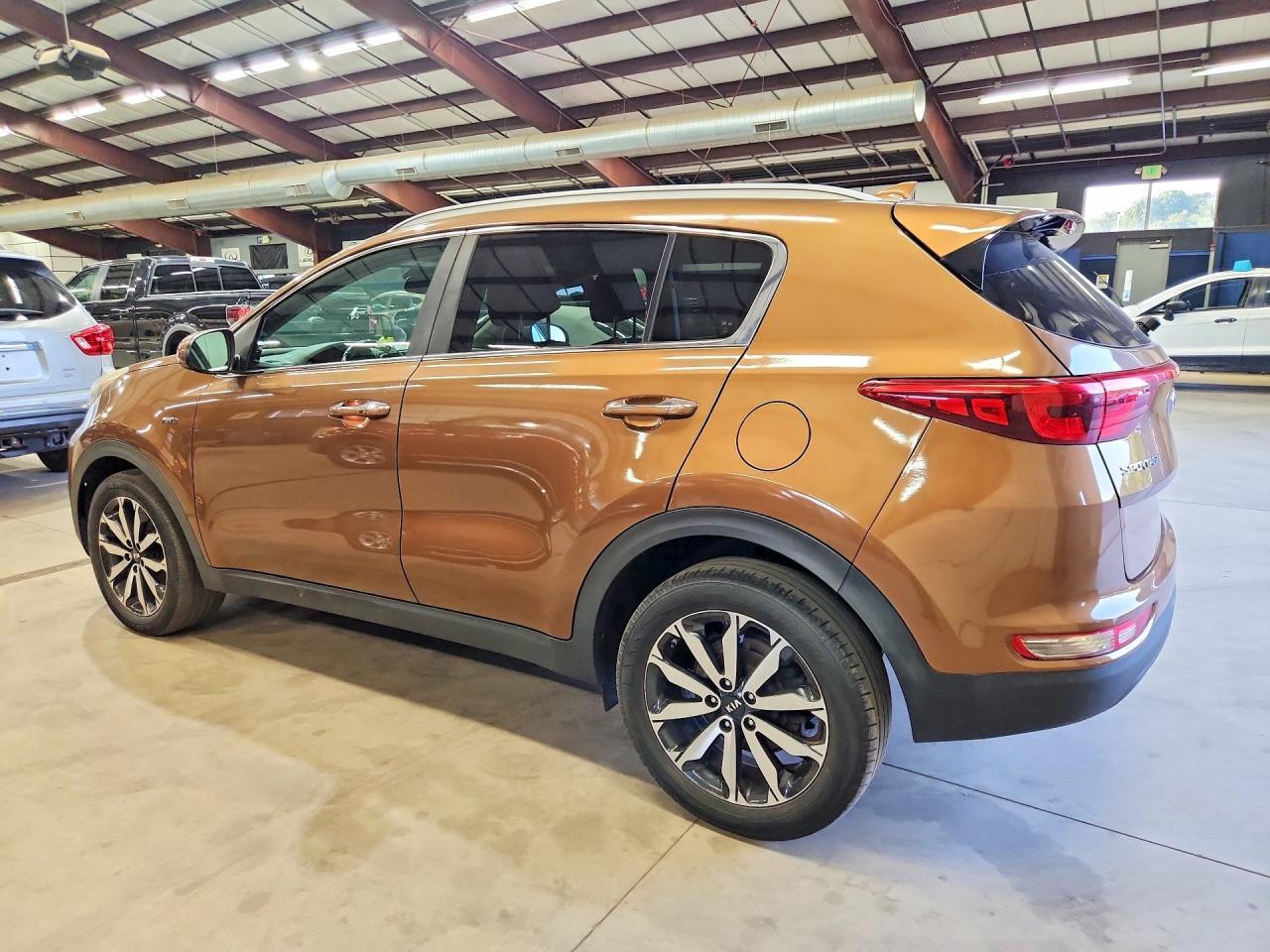 2017 Kia Sportage Ex - Фото 2