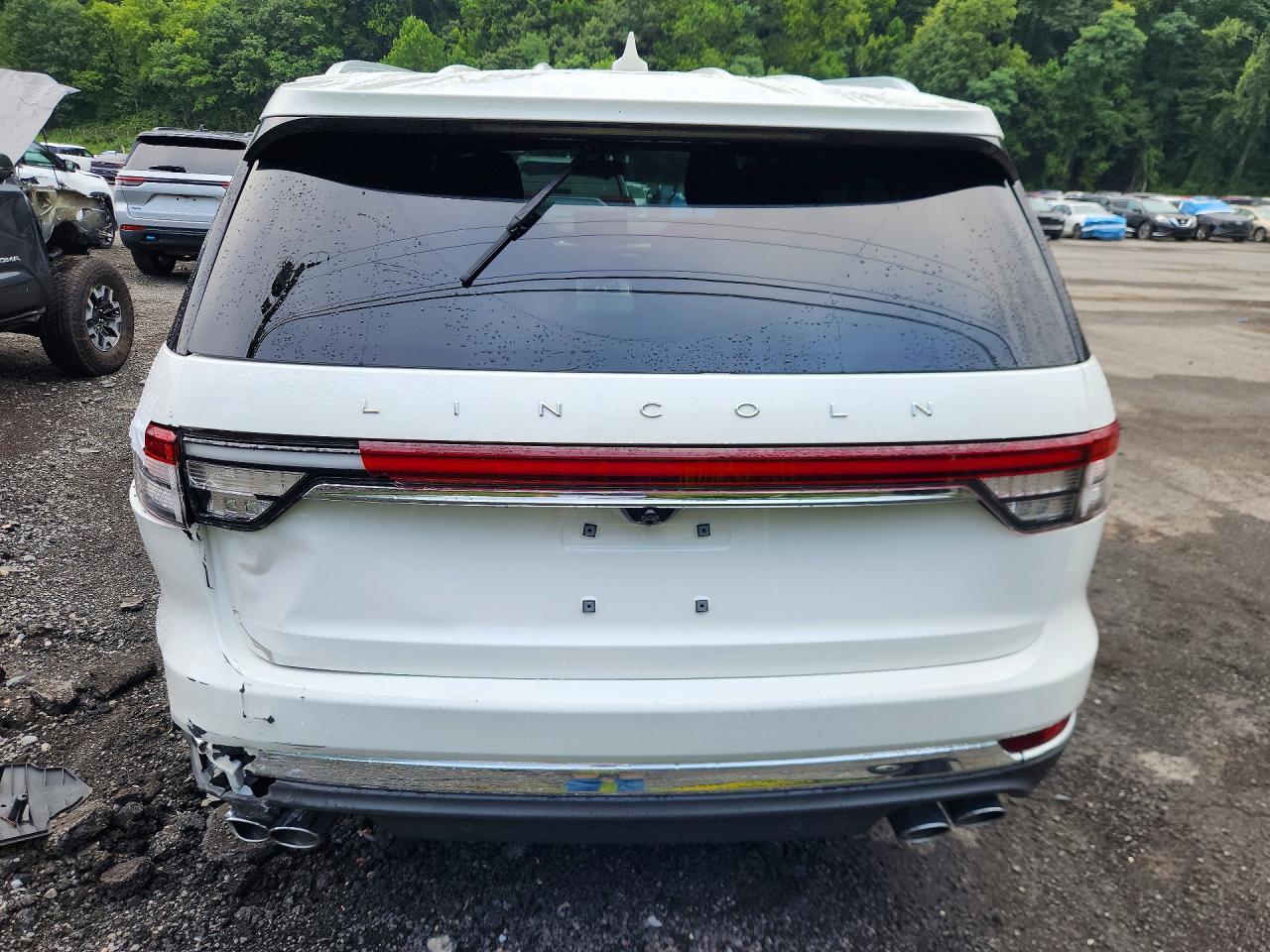 2023 Lincoln Aviator - Image 6
