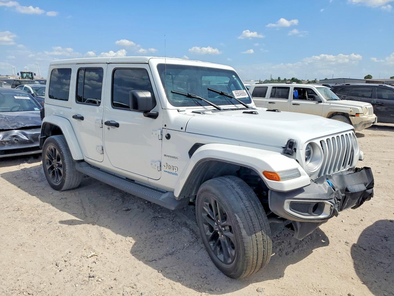 2022 Jeep Wrangler Unlimited Sahara 4Xe - Фото 4
