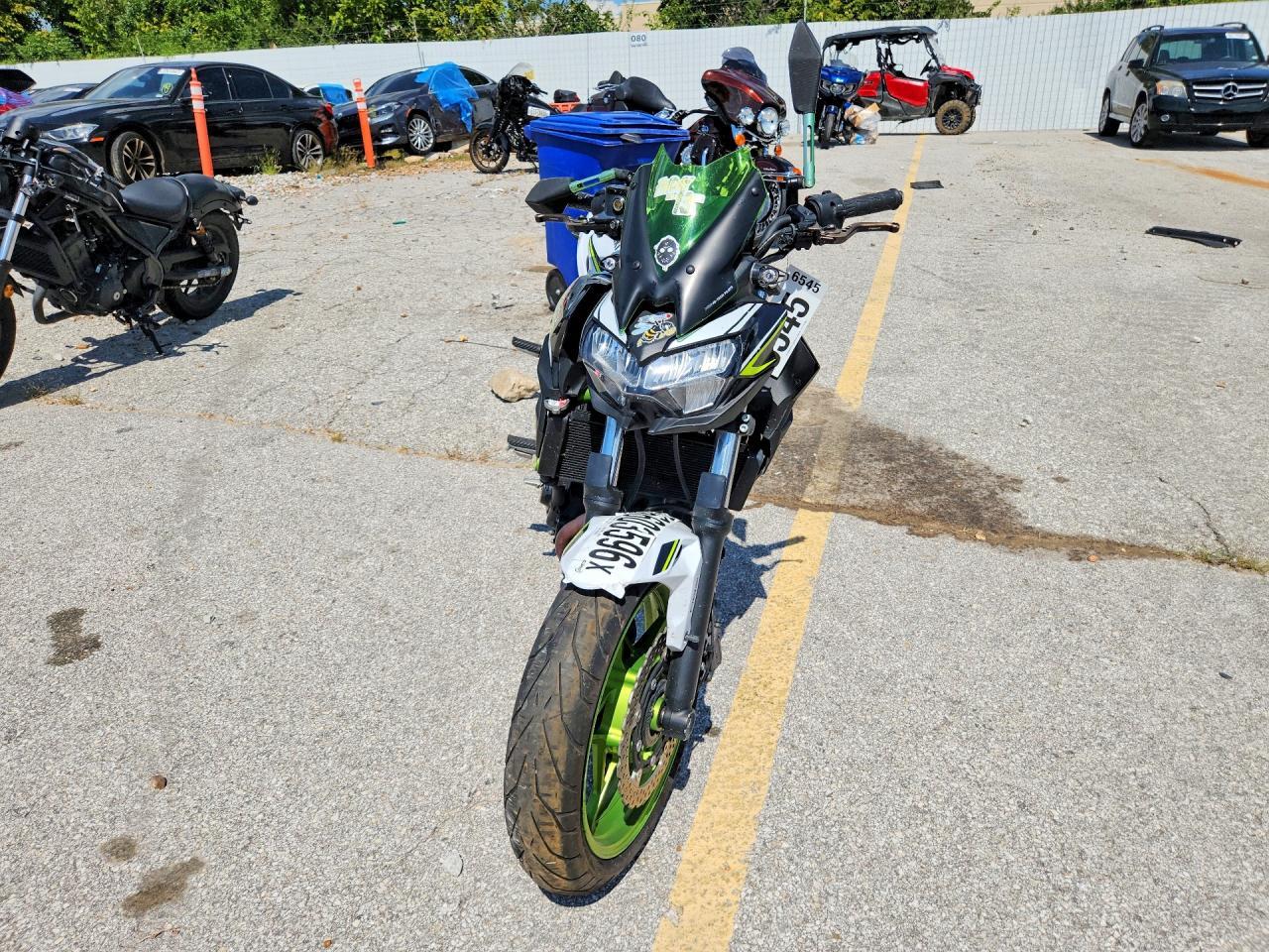 2021 Kawasaki Er650 K - Фото 2