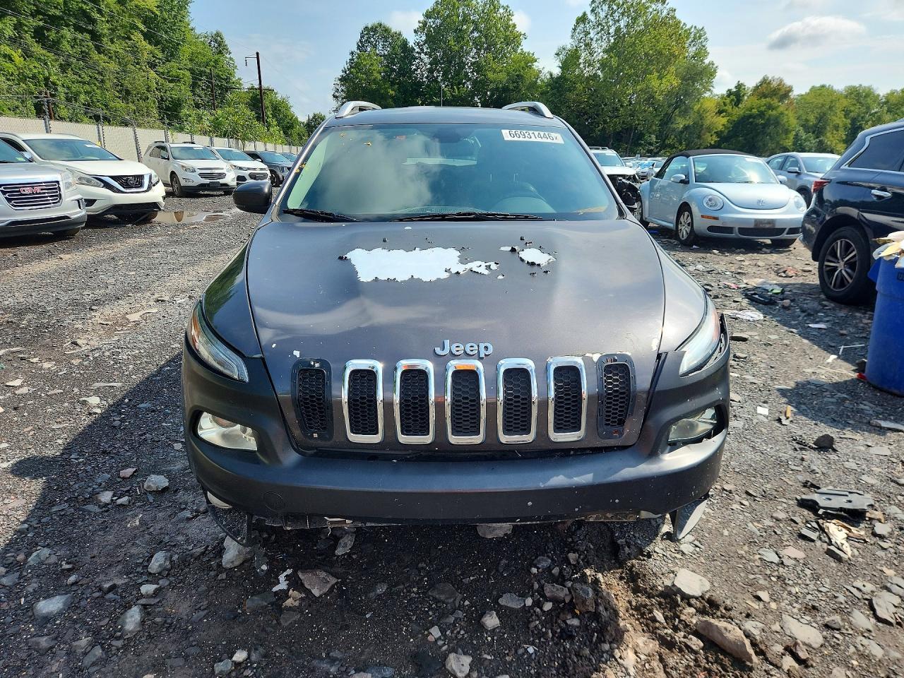 2018 Jeep Cherokee Latitude Plus - Image 5
