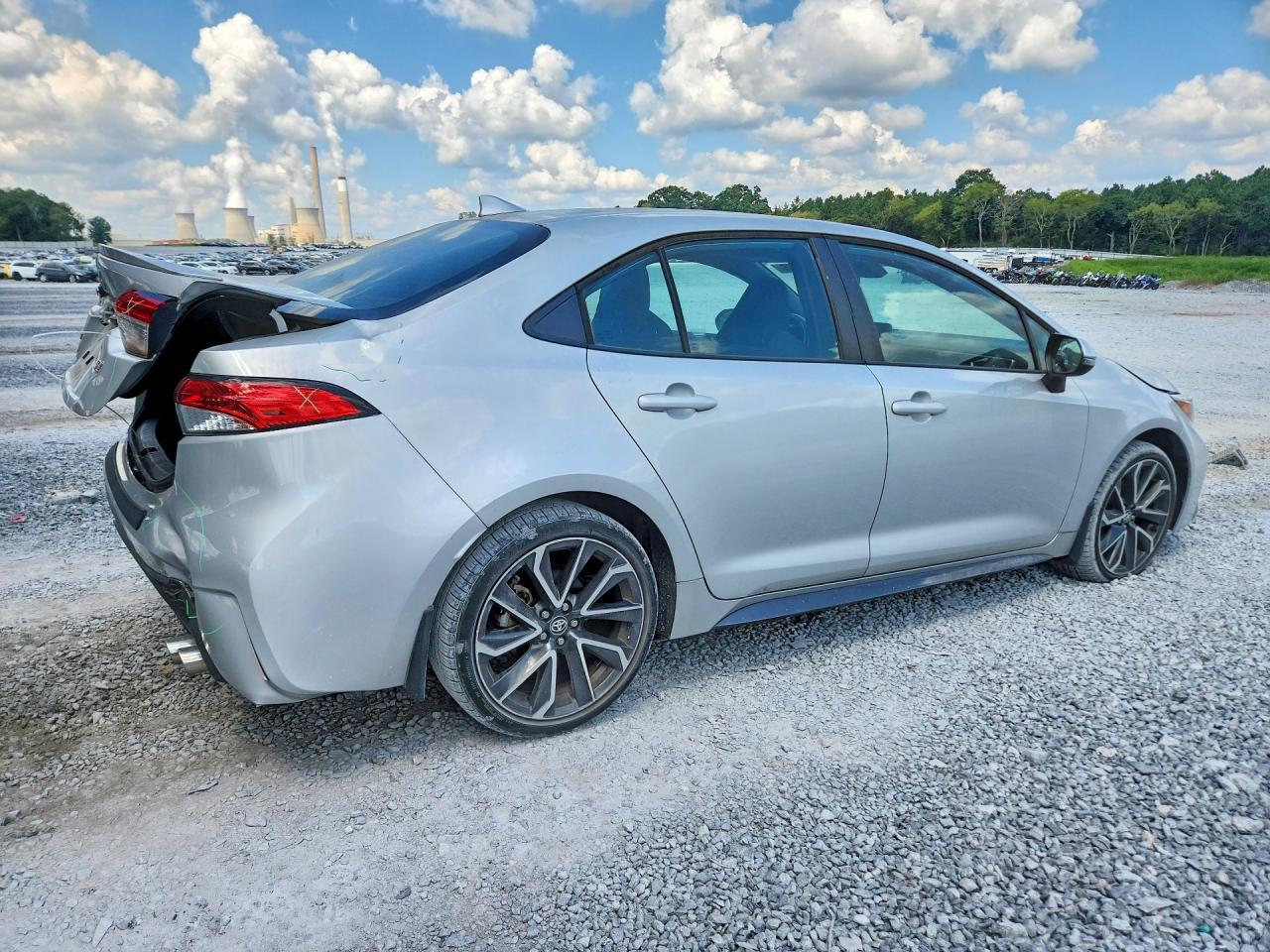 2022 Toyota Corolla Se - Image 3