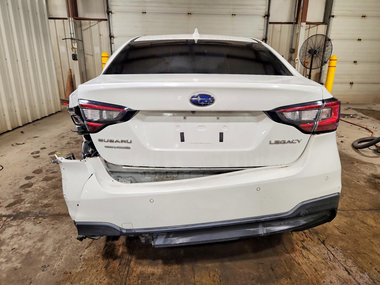 2022 Subaru Legacy Limited - Фото 6