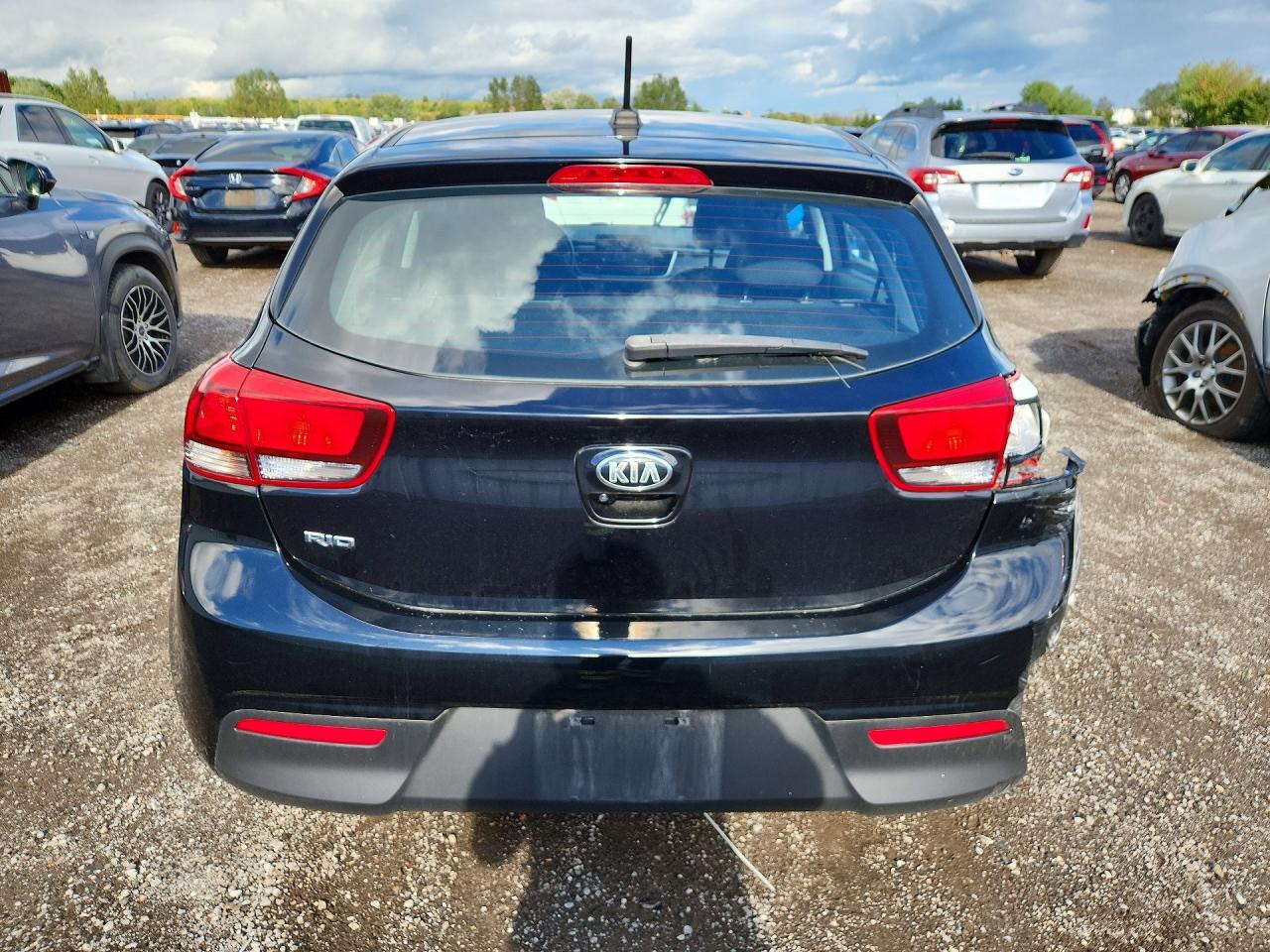 2021 Kia Rio S - Фото 6