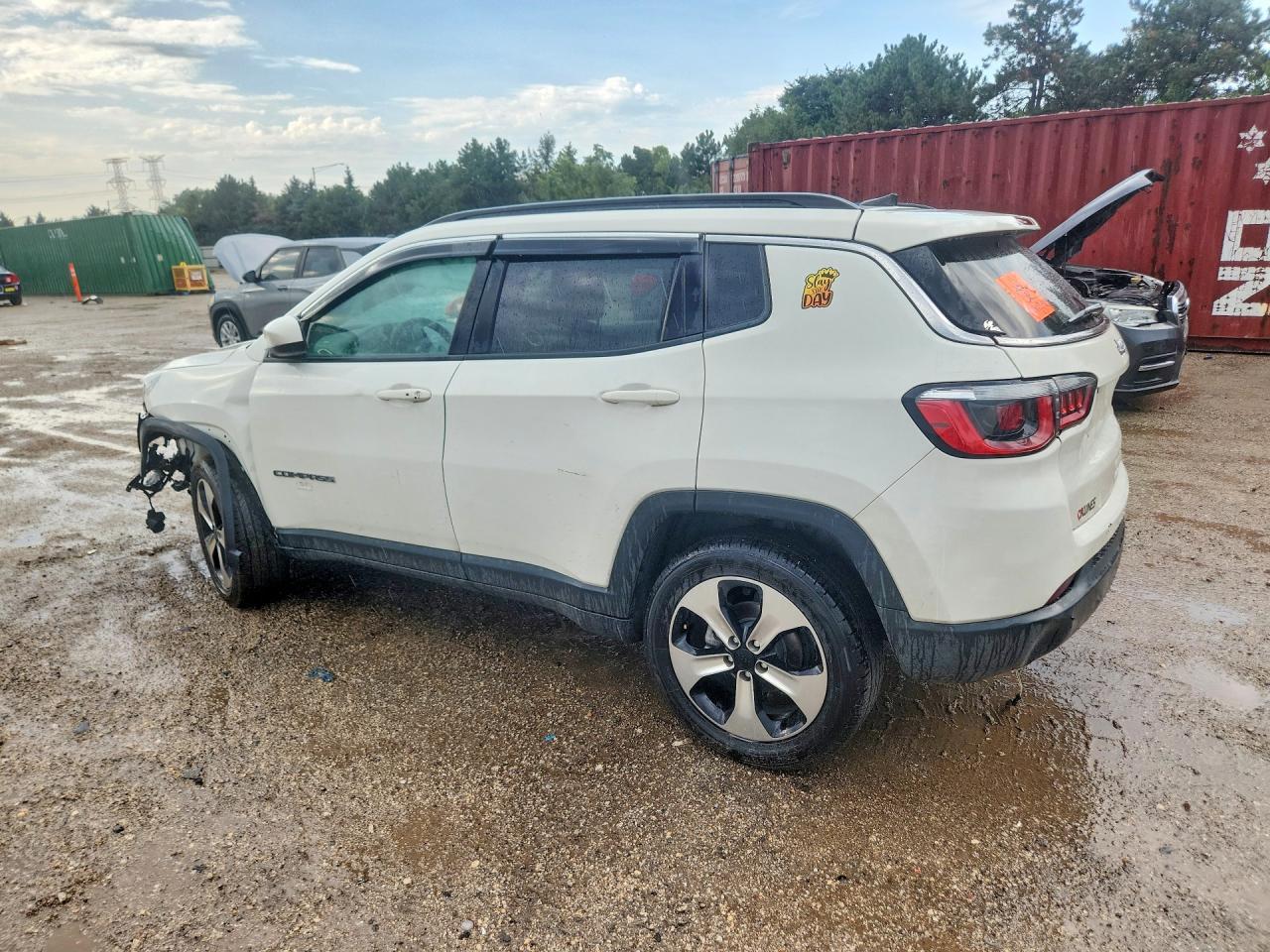 2018 Jeep Compass Latitude - Image 2