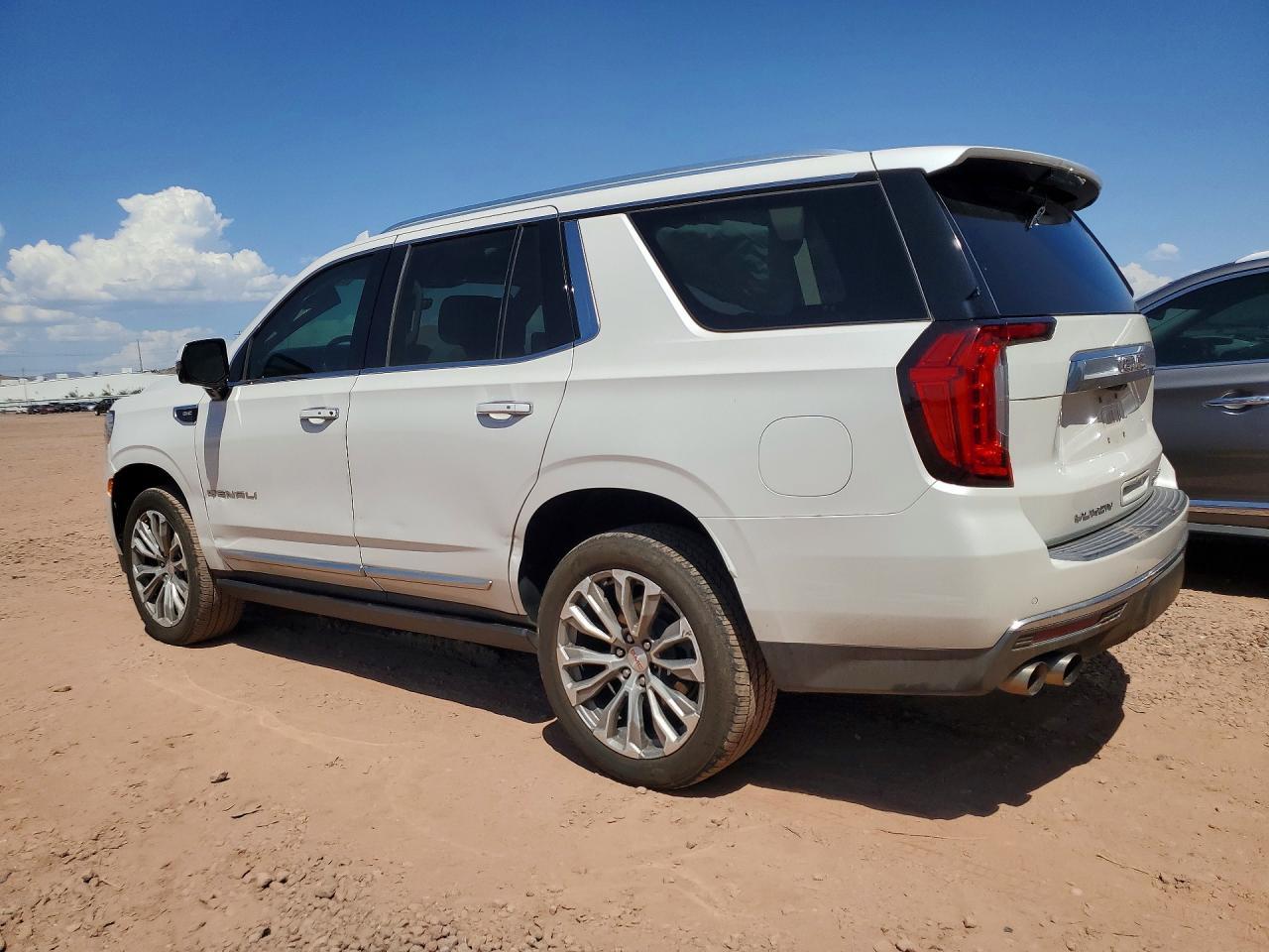 2021 GMC Yukon Denali - Image 2