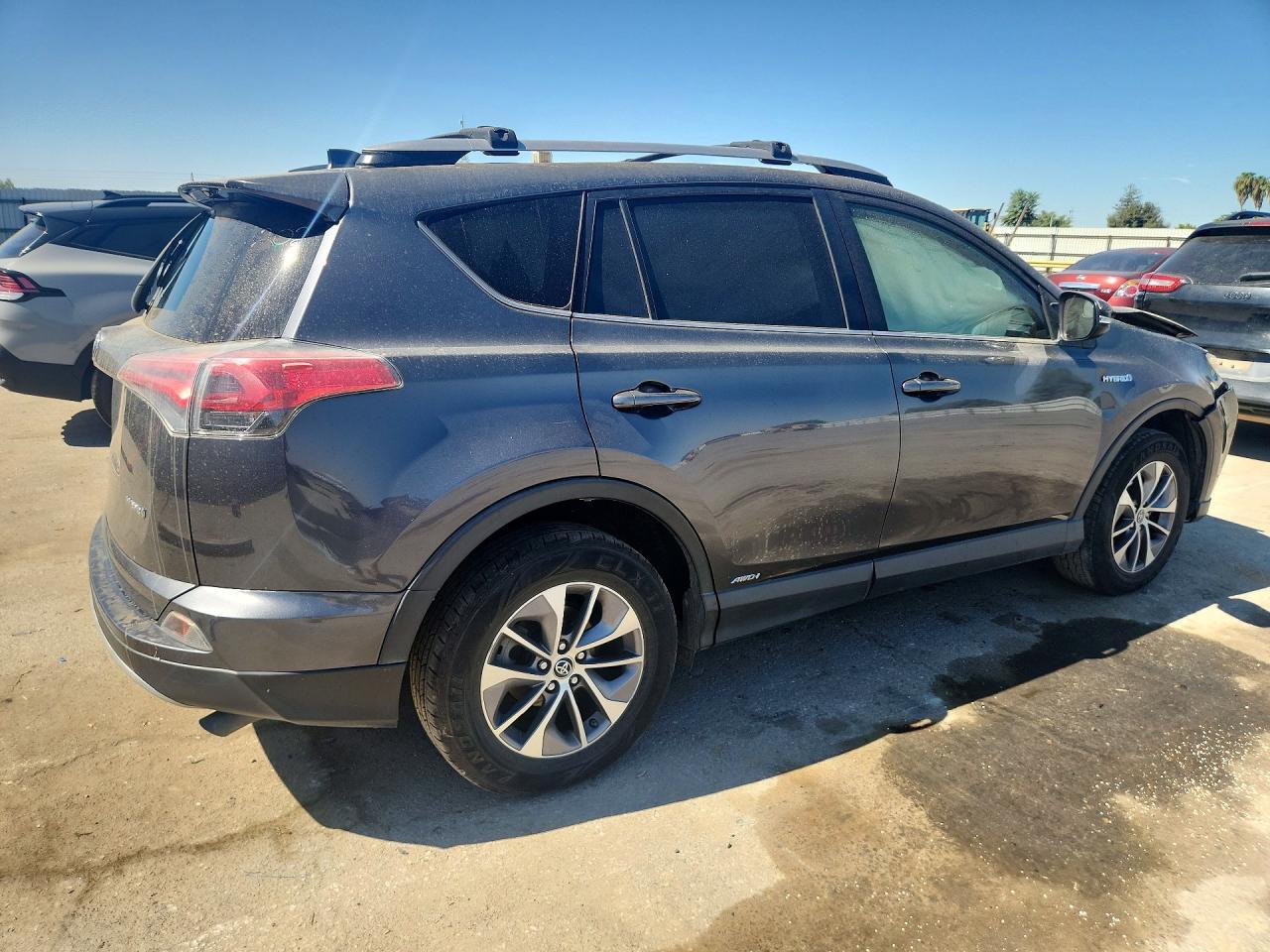 2018 Toyota Rav4 Hybrid Le - Фото 3