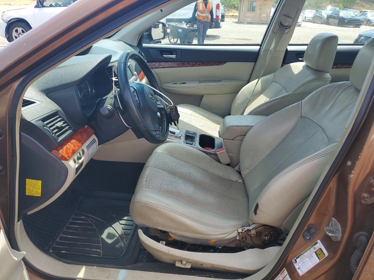 2012 Subaru Legacy 2.5I Limited - Фото 7