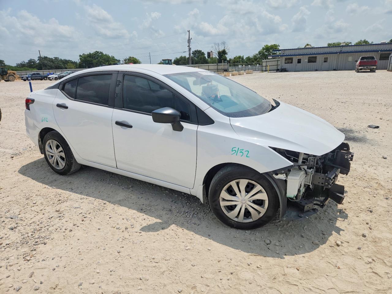 2025 Nissan Versa S - Фото 4