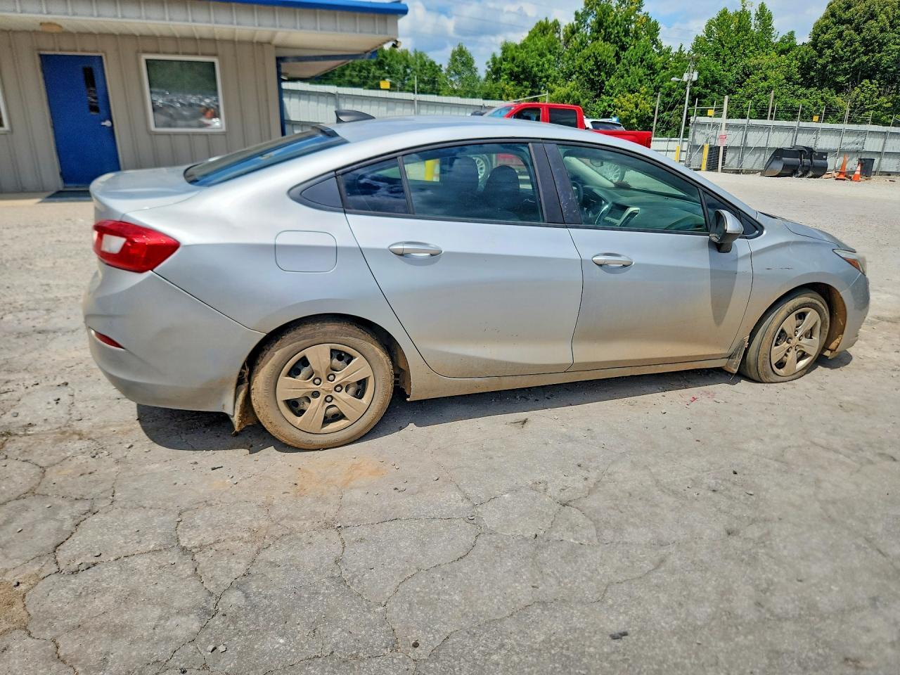 2016 Chevrolet Cruze Ls - Фото 3