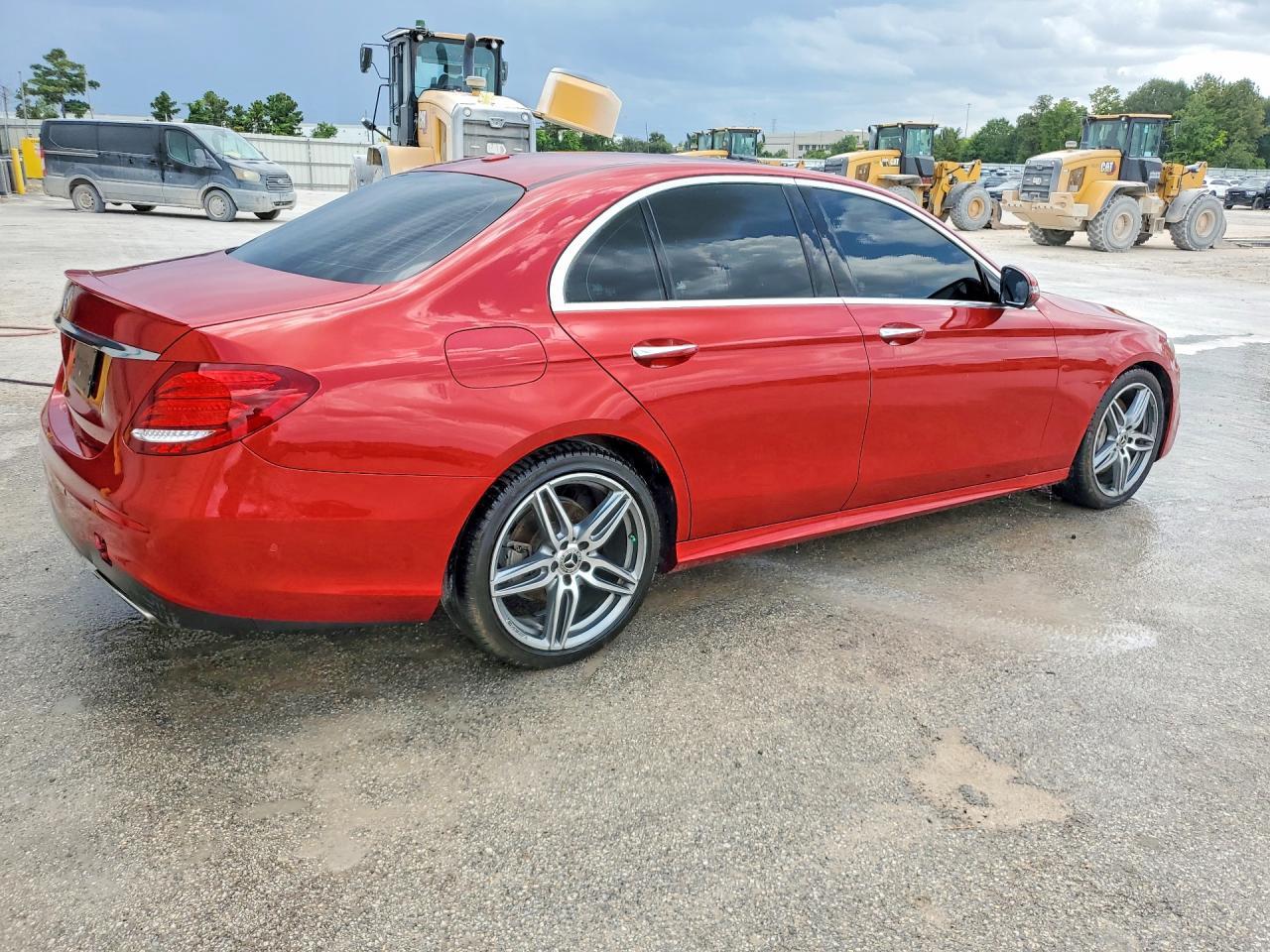 2019 Mercedes-Benz E 300 - Image 3
