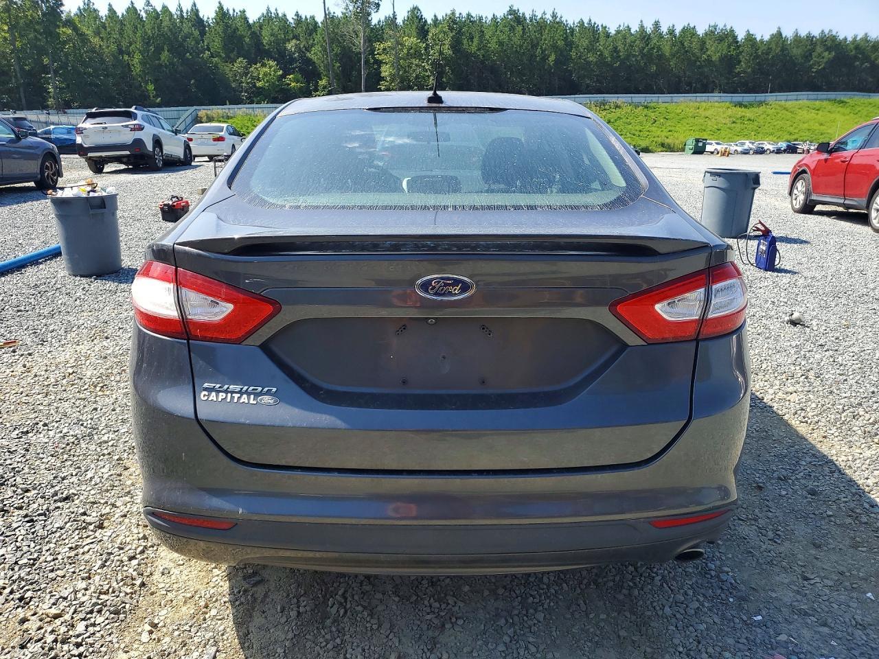 2016 Ford Fusion S - Image 6