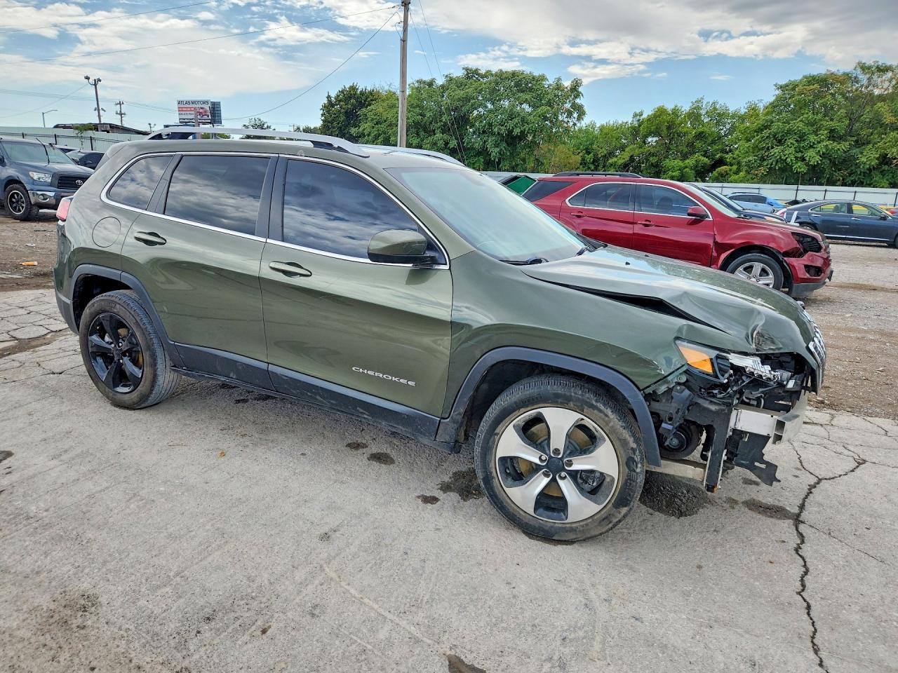 2019 Jeep Cherokee Latitude - Image 4