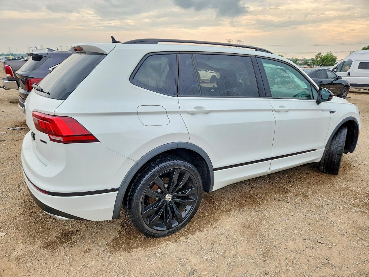 2020 Volkswagen Tiguan Se - Image 3