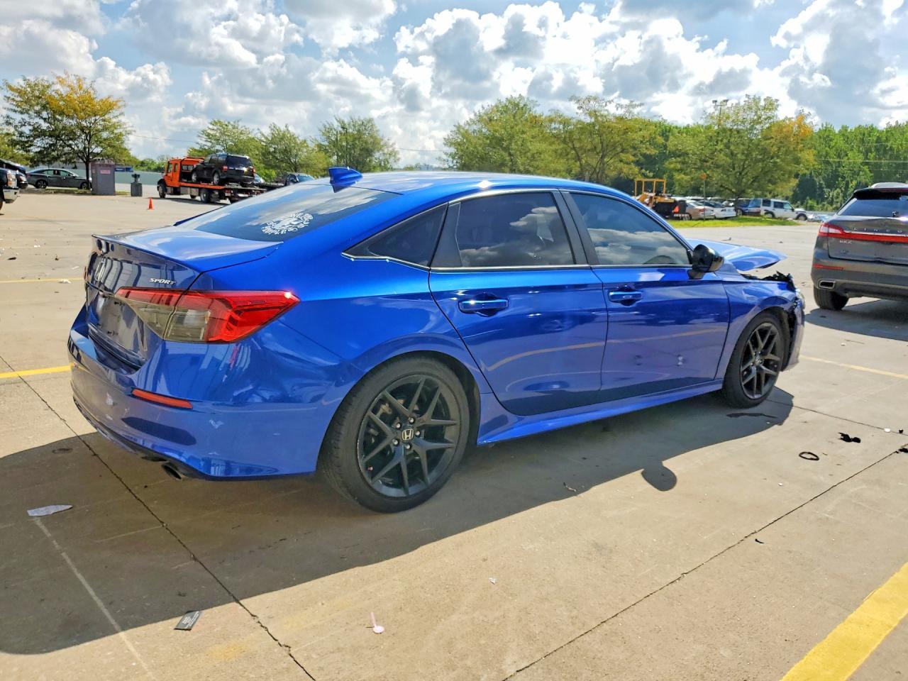 2022 Honda Civic Sport - Фото 3