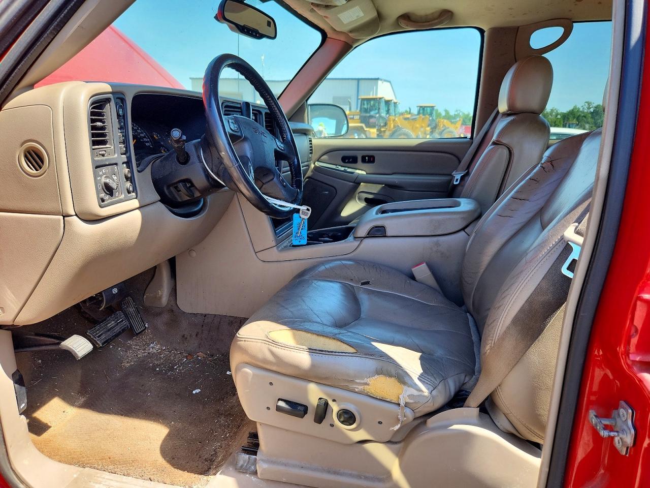 2005 GMC New Sierra K1500 - Фото 7