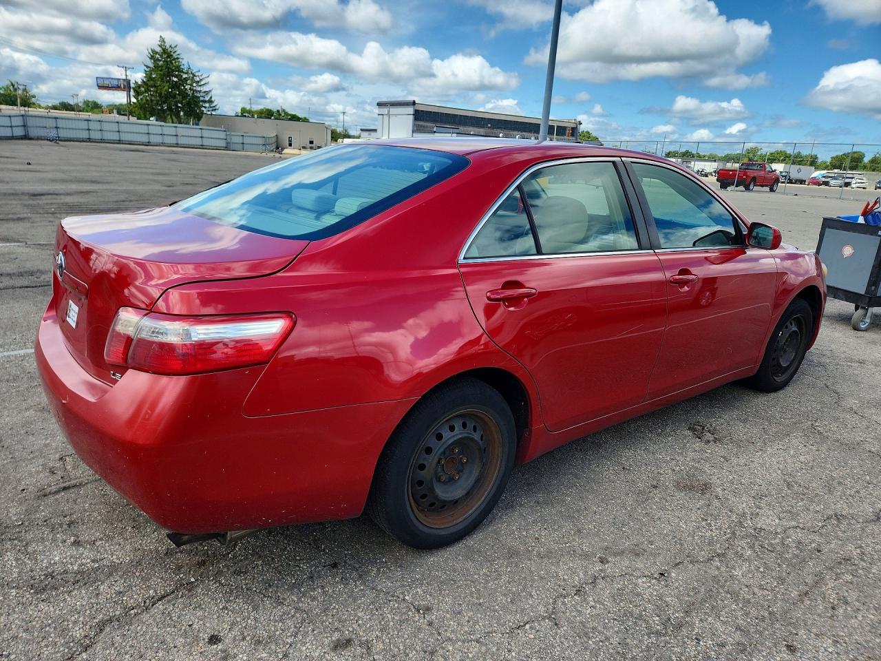2007 Toyota Camry Le - Фото 3