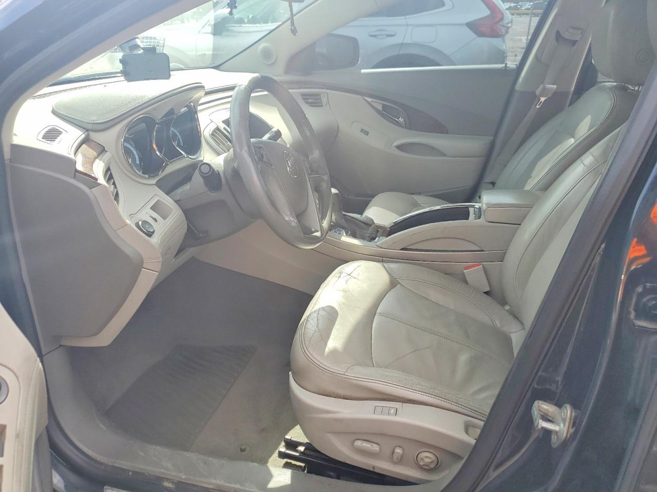 2012 Buick Lacrosse Premium - Image 7