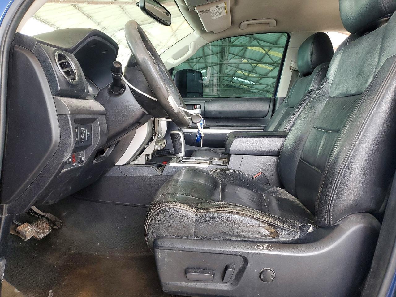 2014 Toyota Tundra Crewmax Sr5 - Image 7