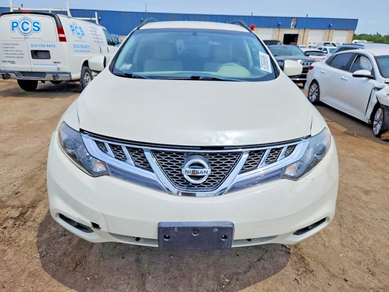 2014 Nissan Murano Sv - Image 5