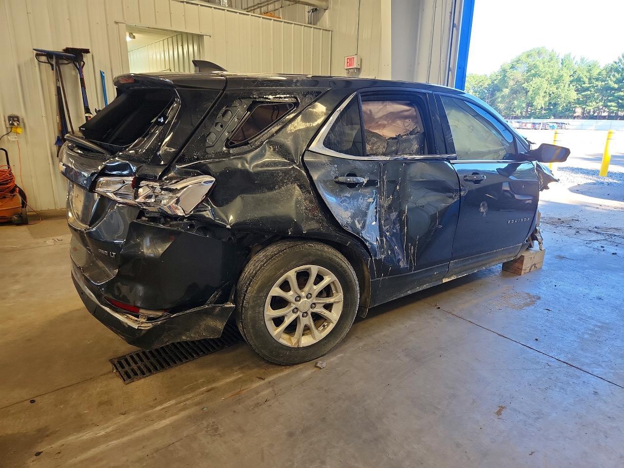 2019 Chevrolet Equinox Lt - Image 3