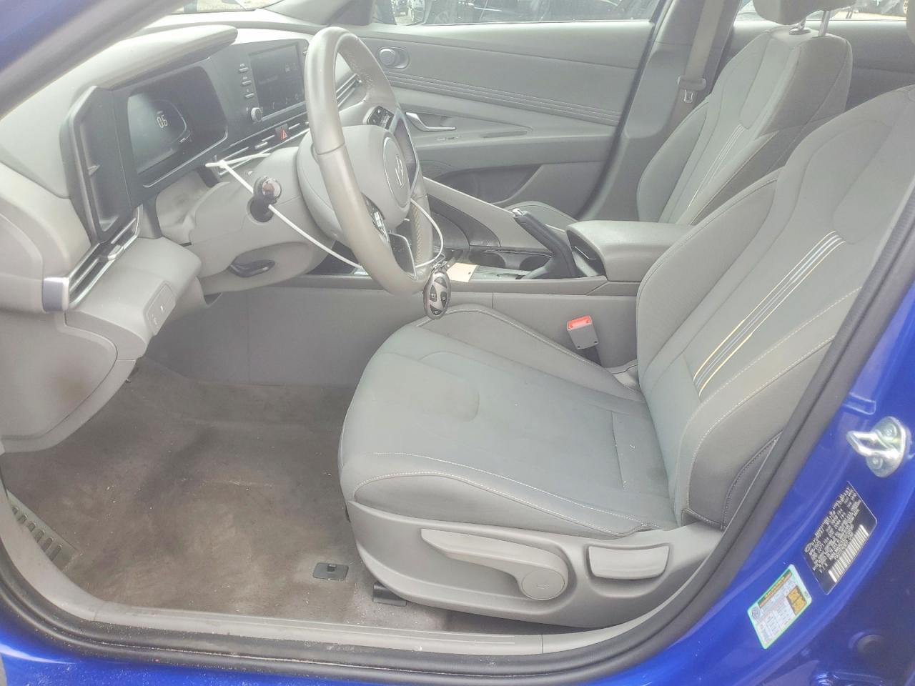2025 Hyundai Elantra Sel Sport - Фото 7