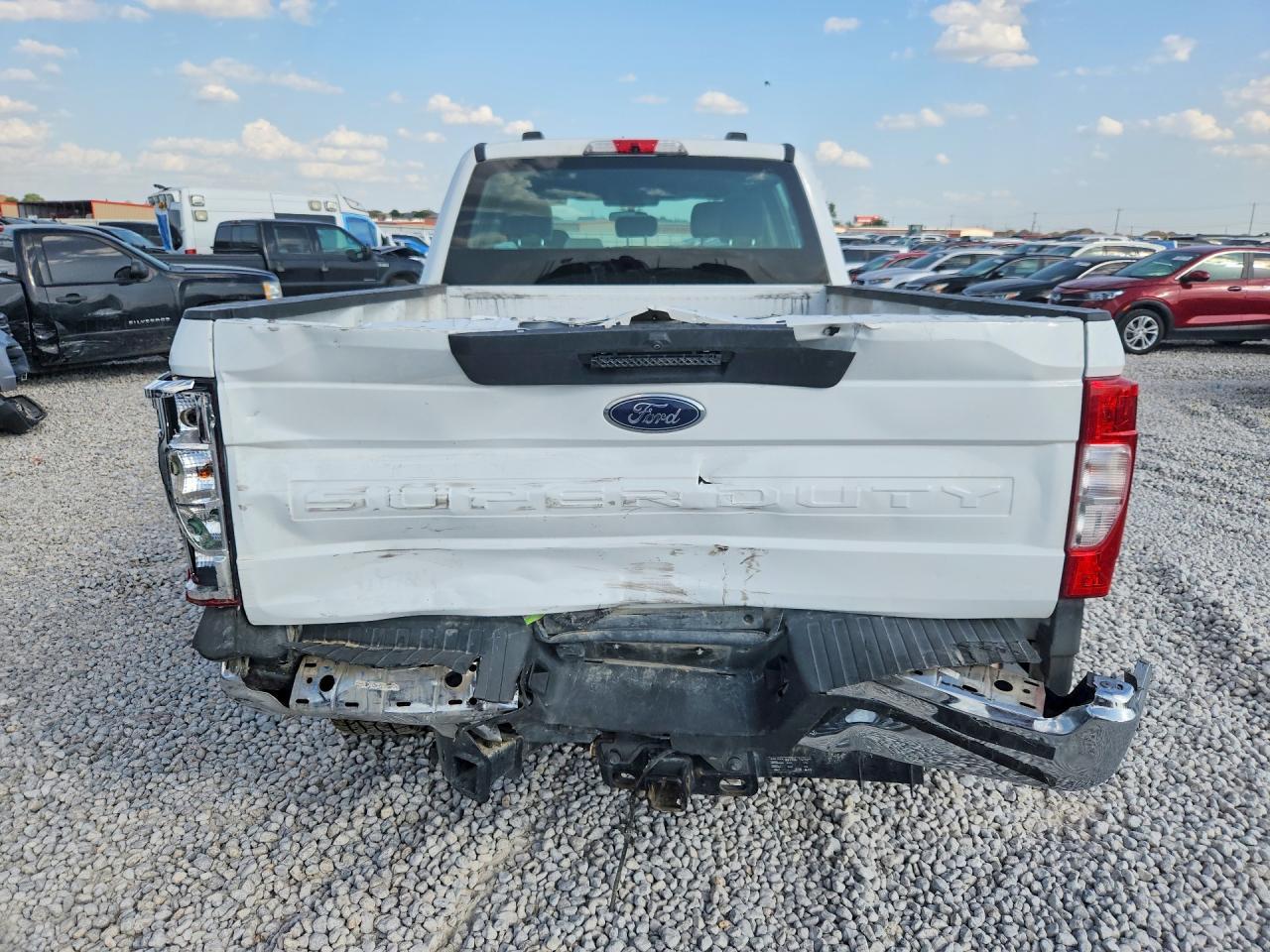 2022 Ford F250 Super Duty - Image 6