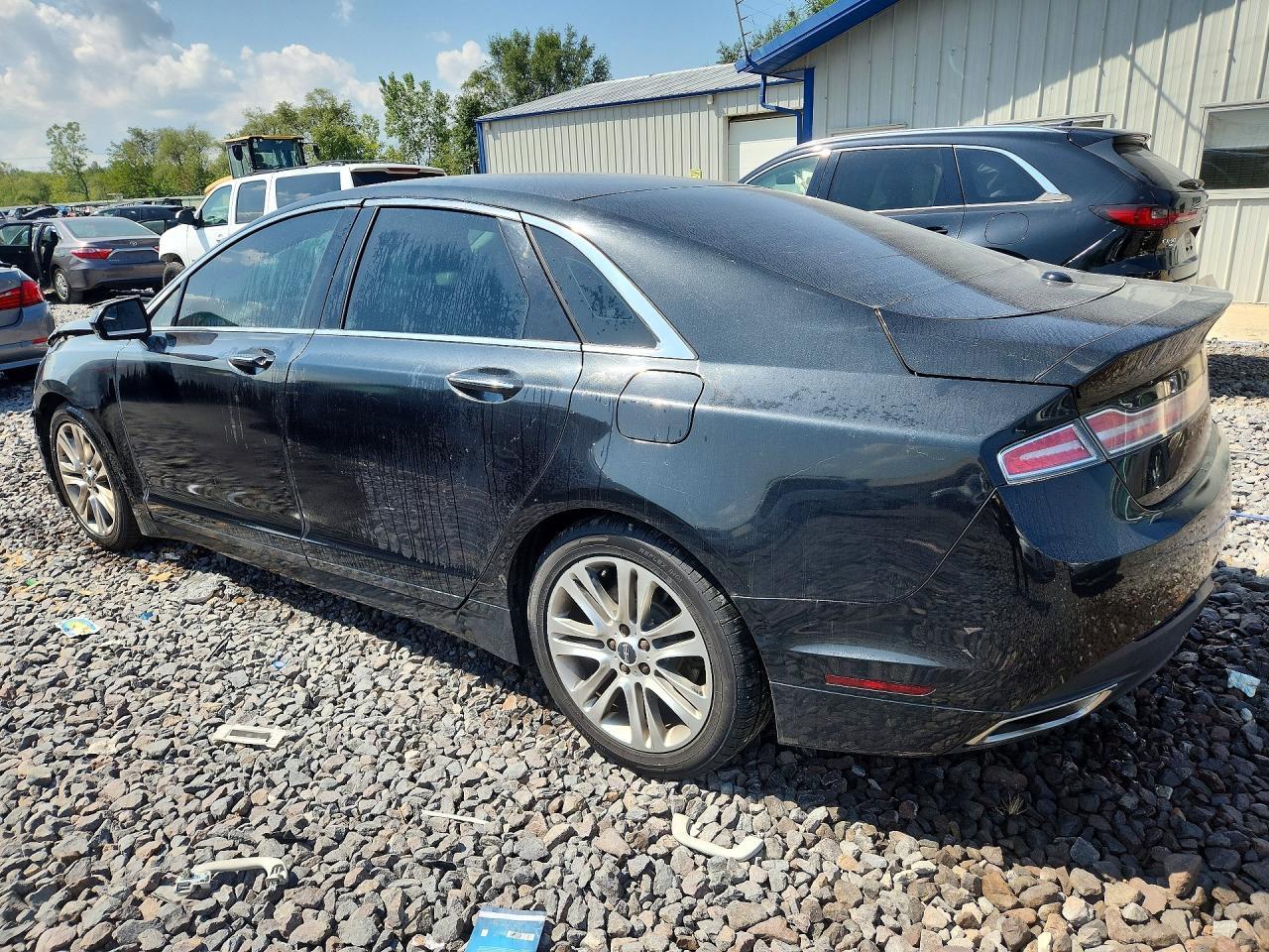 2013 Lincoln Mkz - Image 2