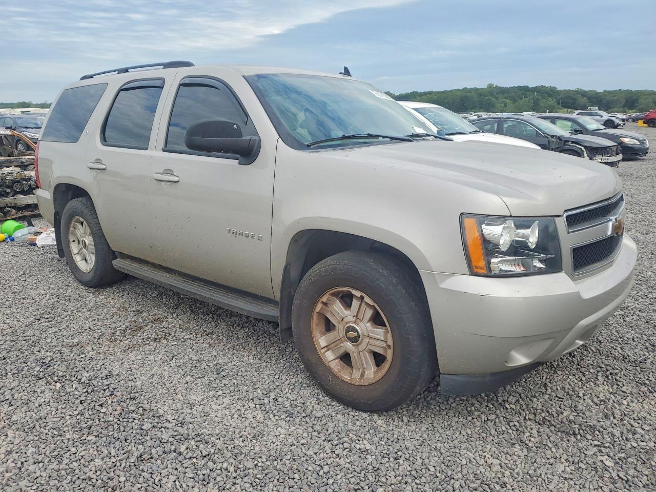 2007 Chevrolet Tahoe K1500 - Image 4