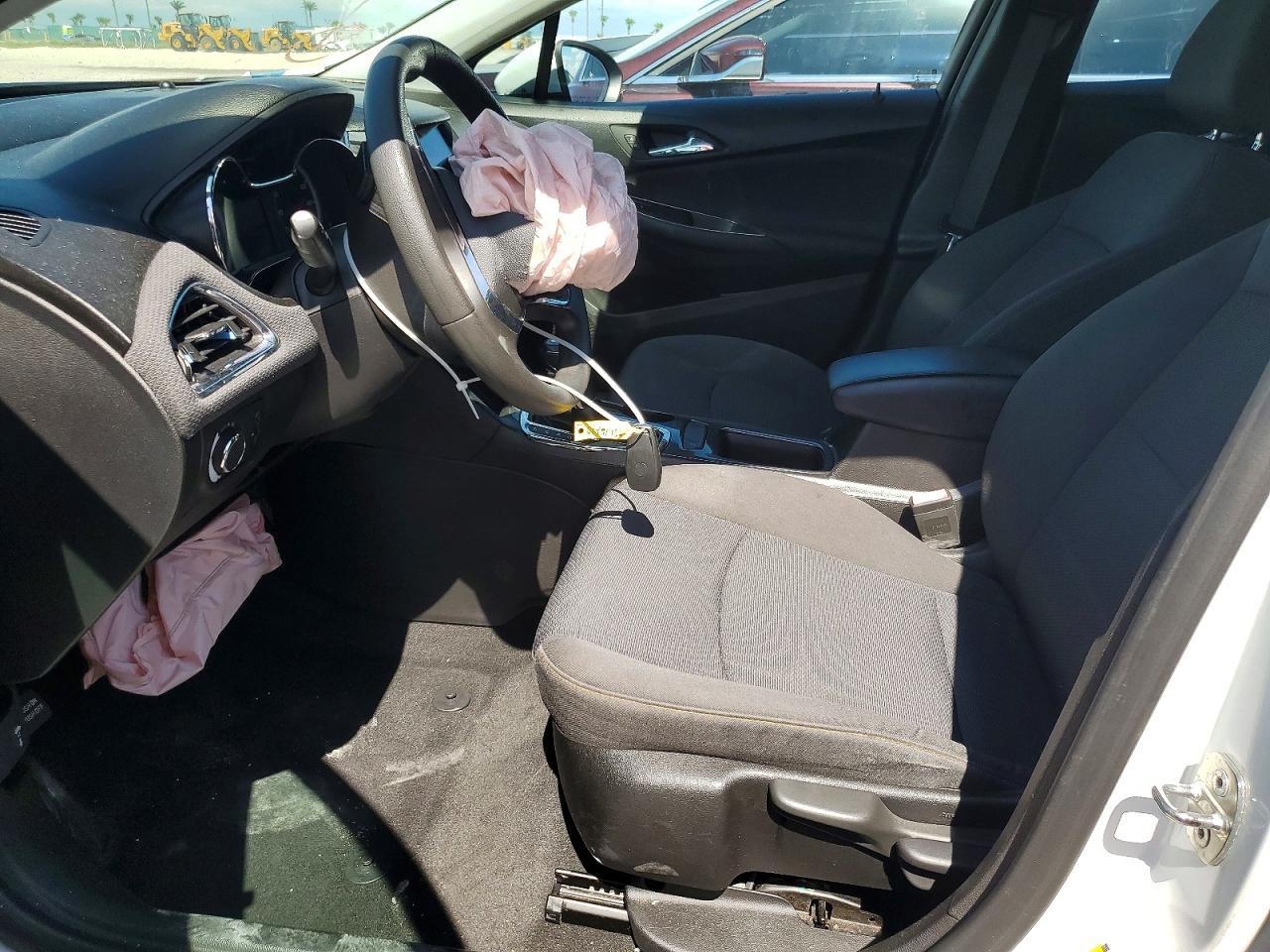 2019 Chevrolet Cruze Ls - Фото 7