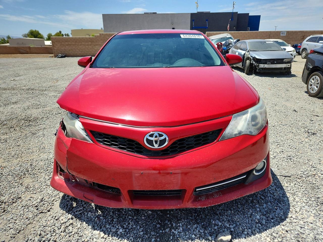 2014 Toyota Camry Se - Image 5