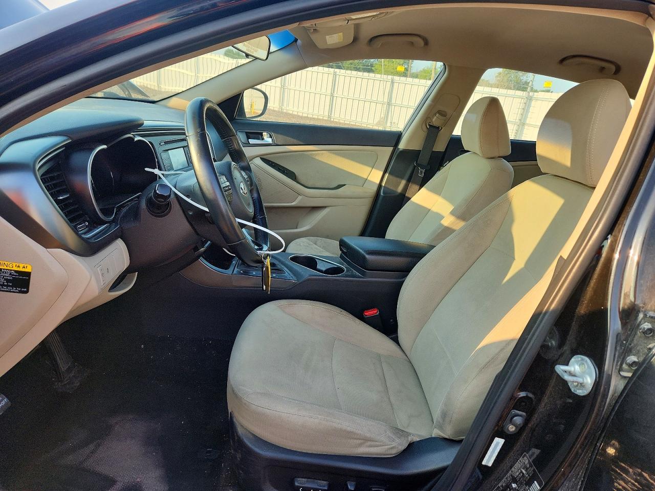 2015 Kia Optima Hybrid - Image 7