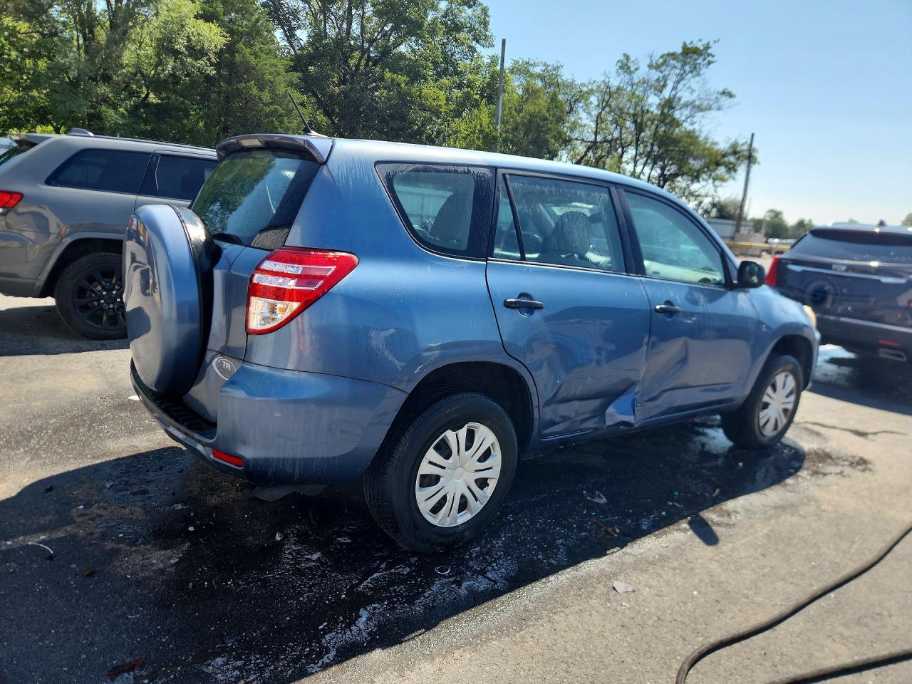 2012 Toyota Rav4 Base - Фото 3