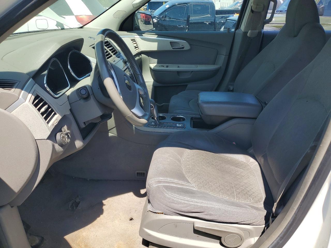 2012 Chevrolet Traverse Ls - Image 7