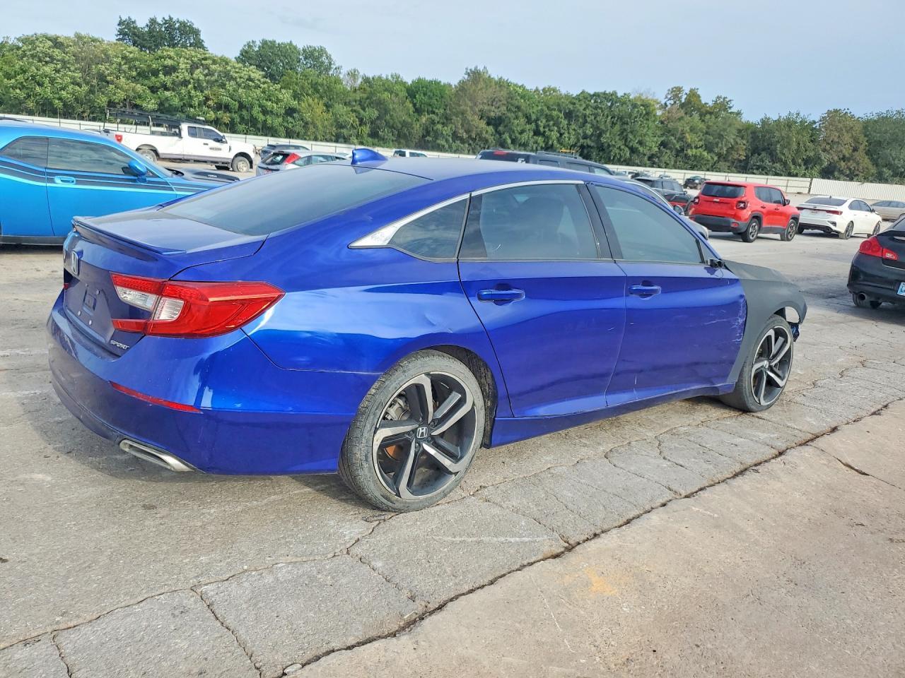 2024 Honda Accord Sport - Фото 3