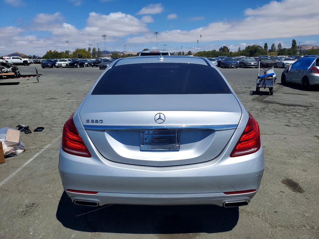 2015 Mercedes-Benz S 550 - Фото 6