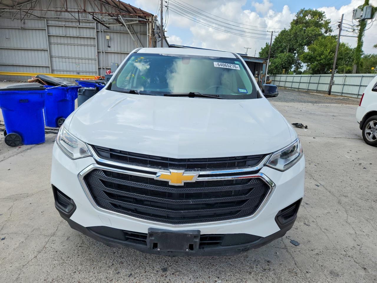 2020 Chevrolet Traverse Ls - Фото 5