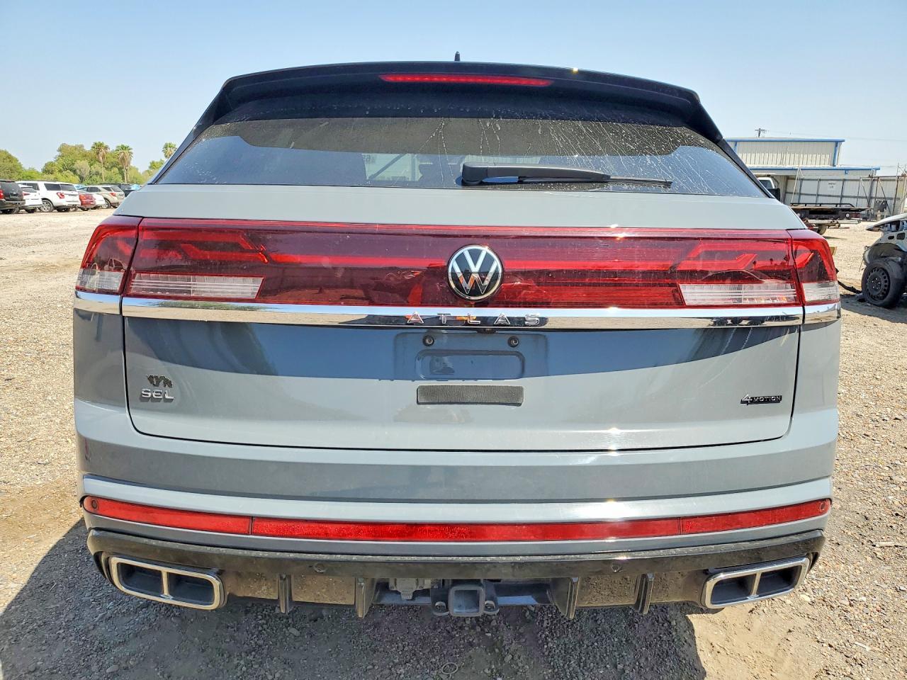 2024 Volkswagen Atlas Cross Sport Sel Premium R-Line - Image 6