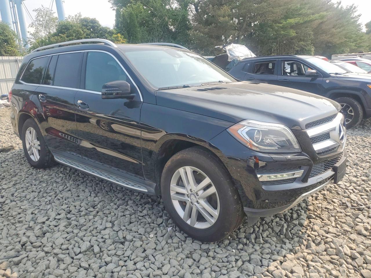2013 Mercedes-Benz Gl 450 4Matic - Image 4