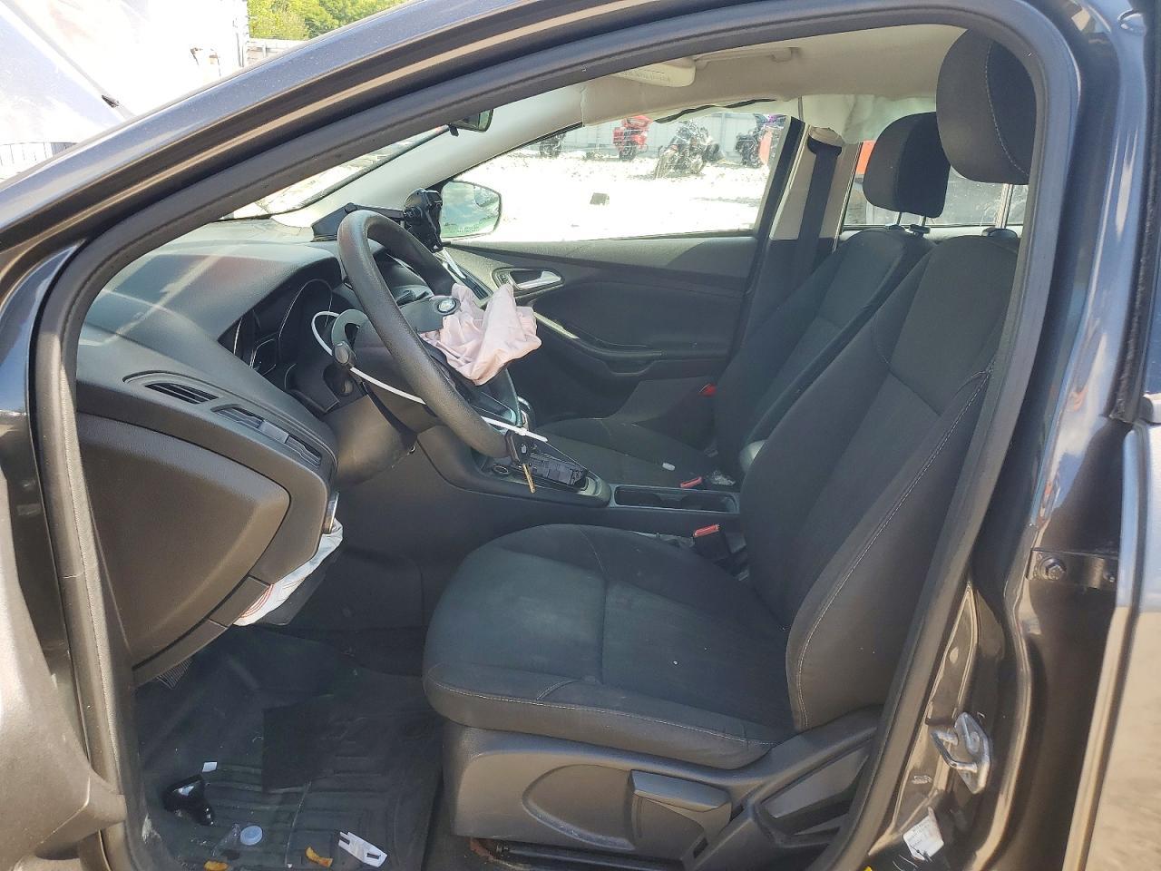 2015 Ford Focus Se - Image 7