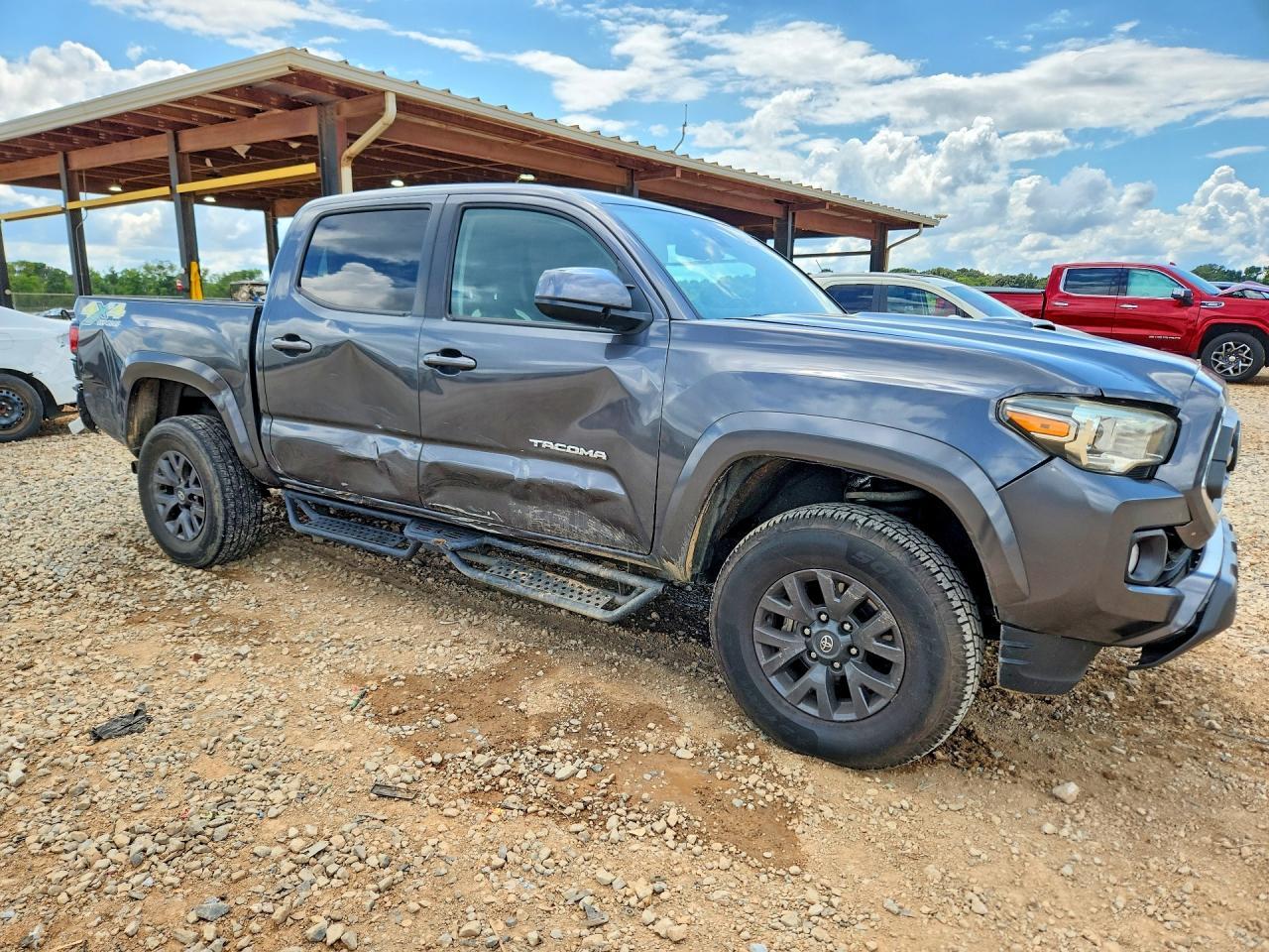 2023 Toyt Tacoma Double Cab/Sr - Image 4