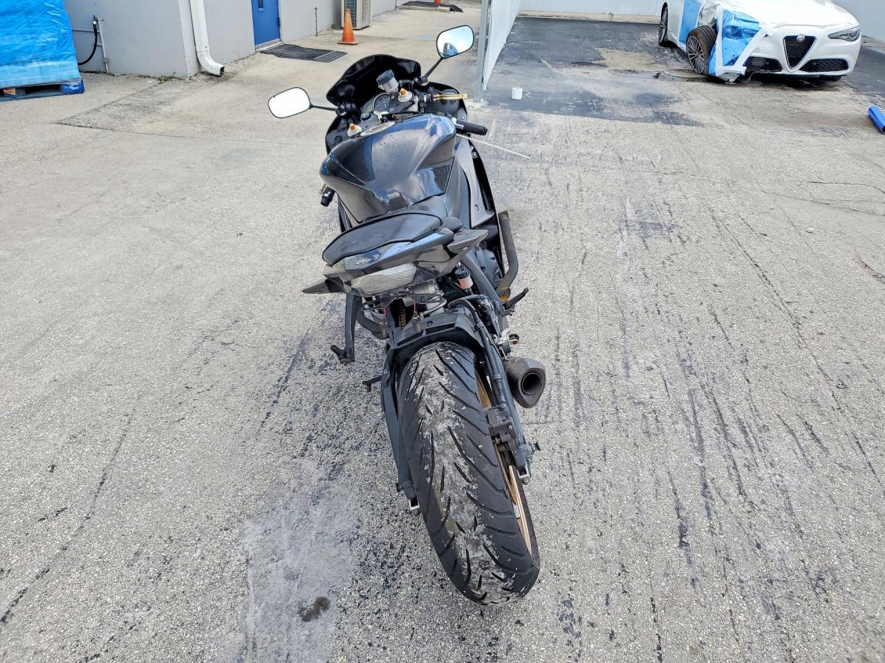 2014 Yamaha Yzfr6 - Фото 4