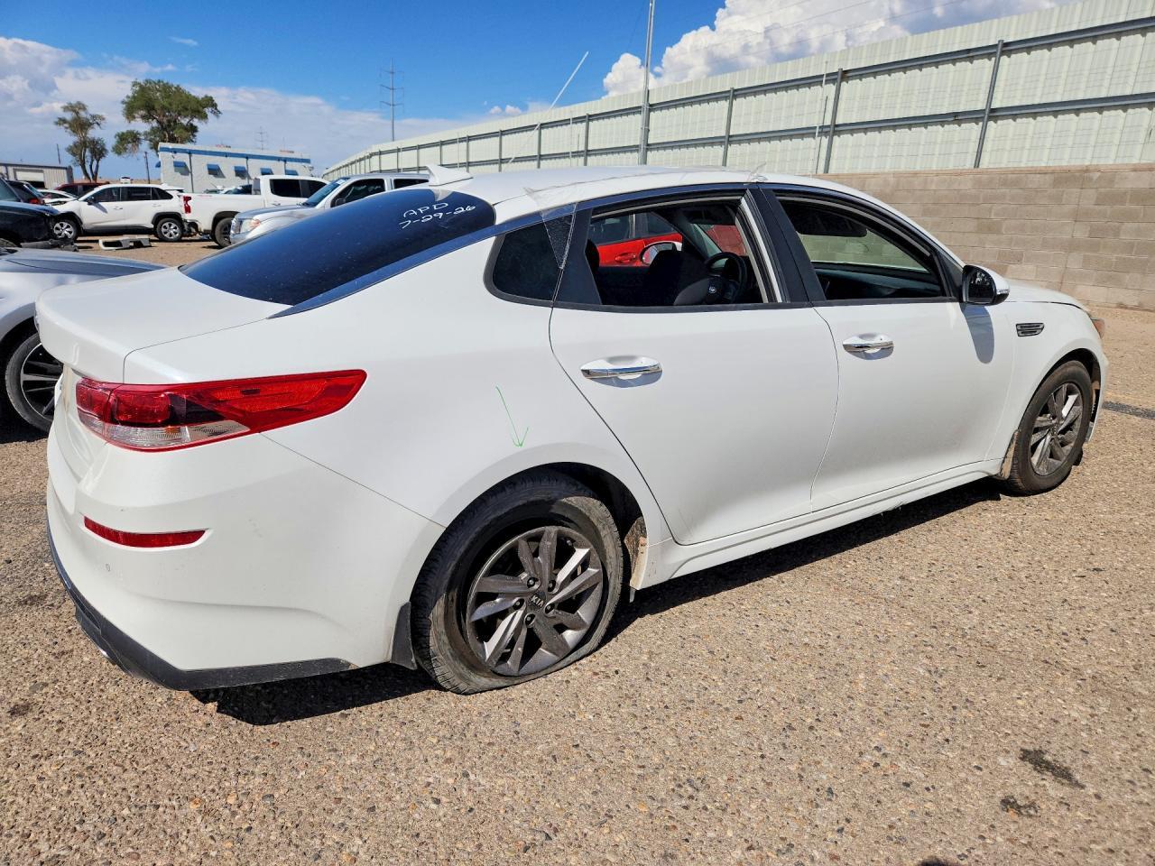 2020 Kia Optima Lx - Image 3