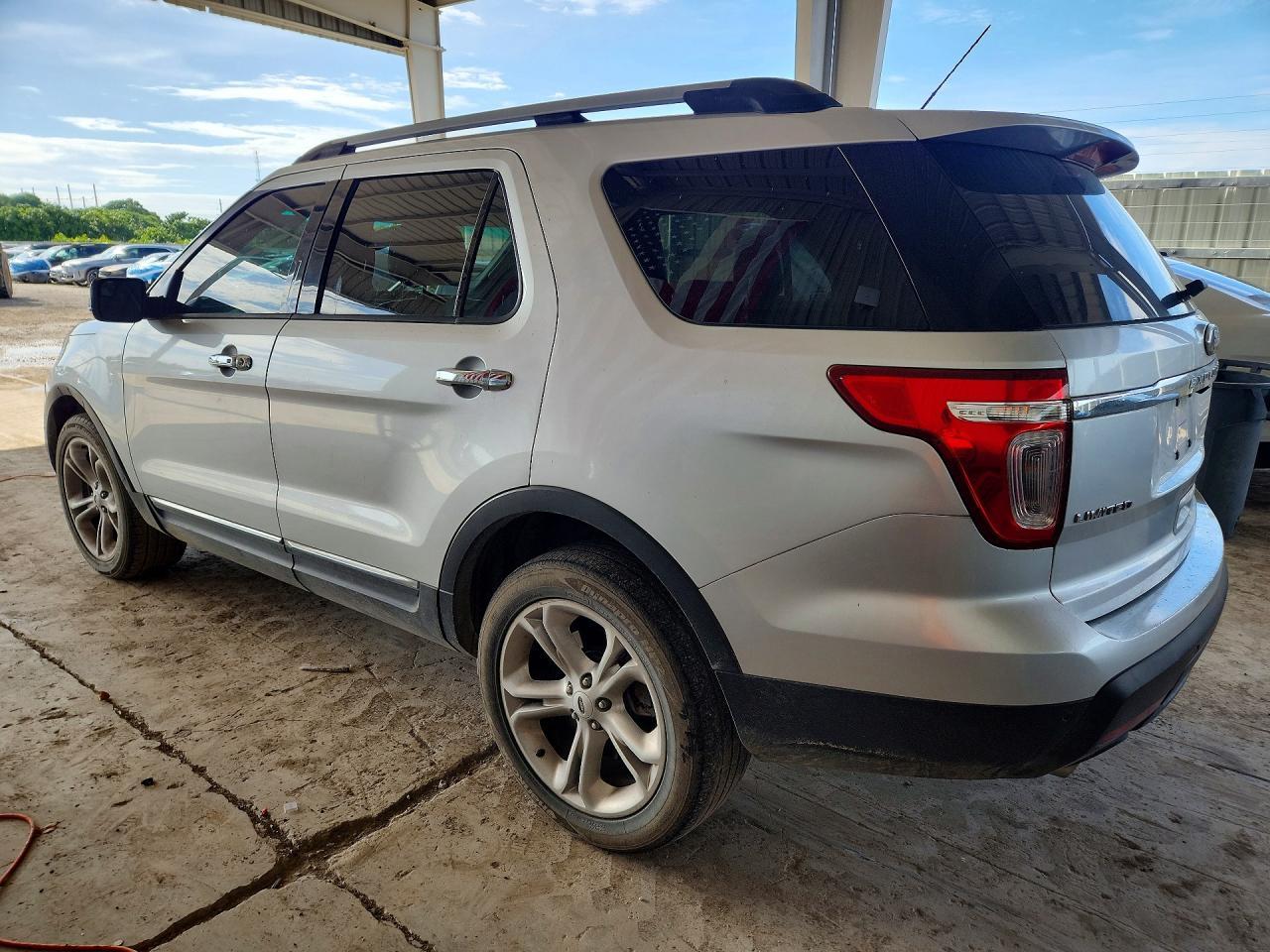 2013 Ford Explorer Limited - Фото 2