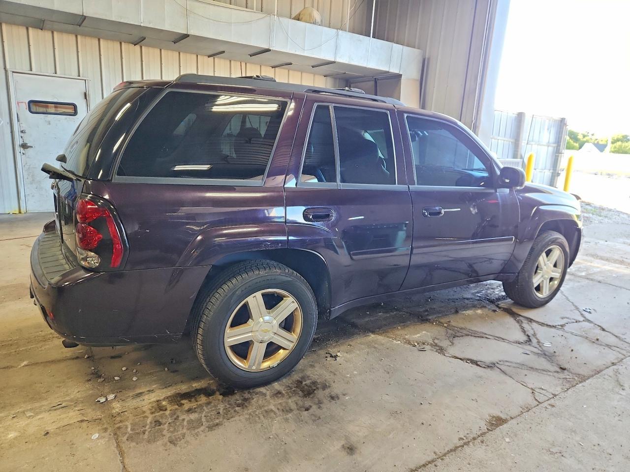 2008 Chevrolet Trailblazer Ls - Image 3