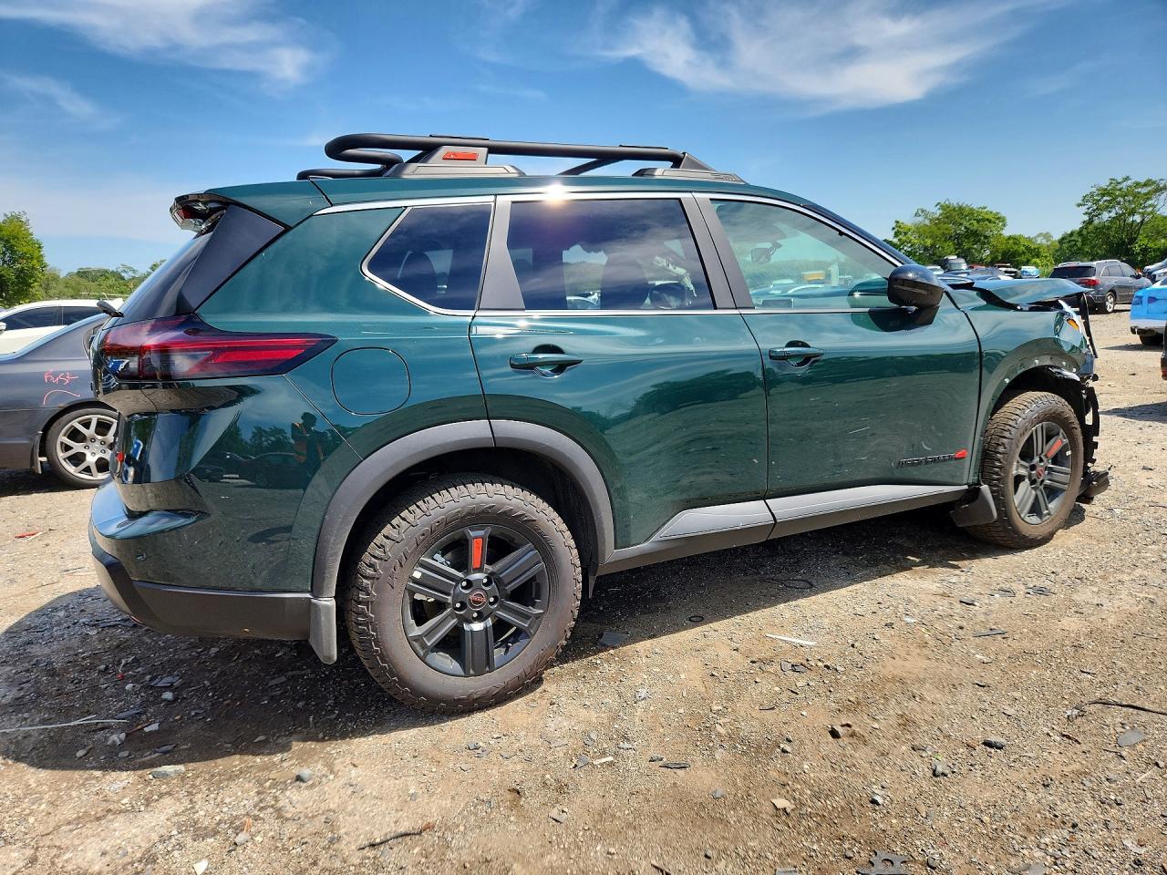 2026 Nissan Rogue Rock Creek - Фото 3