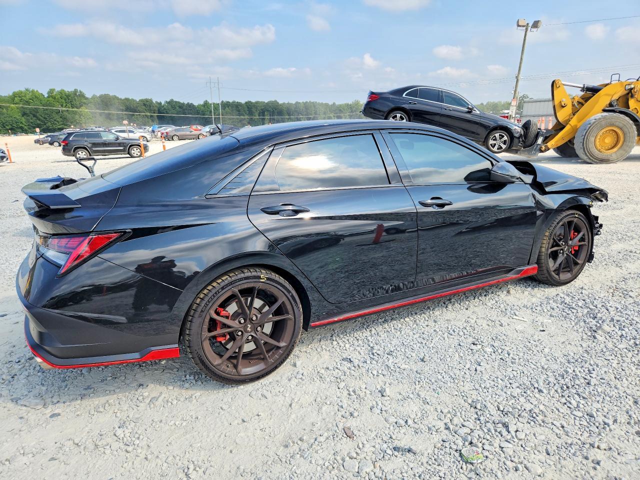 2025 Hyundai Elantra N Base - Image 3