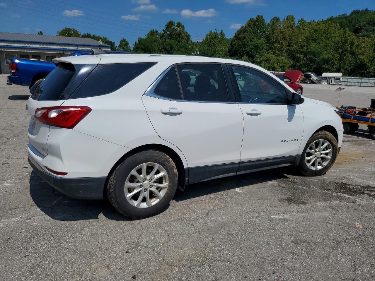 2018 Chevrolet Equinox Lt - Фото 3