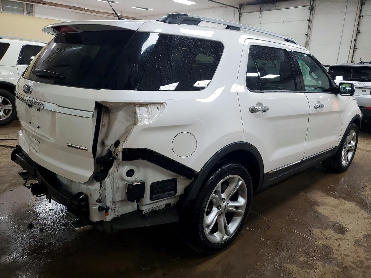 2015 Ford Explorer Limited - Фото 3