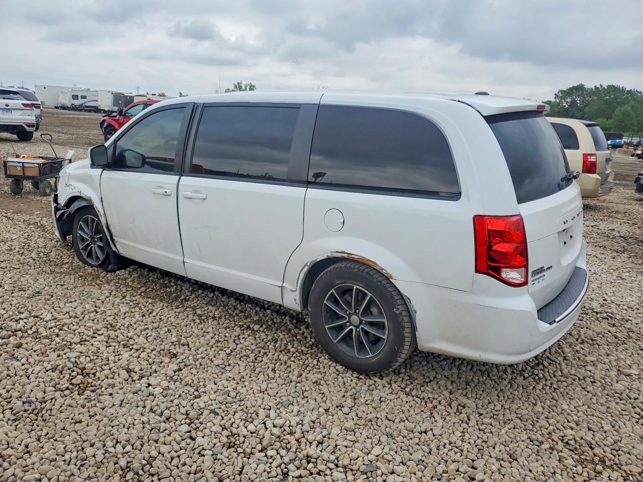 2019 Dodge Grand Caravan Gt - Фото 2